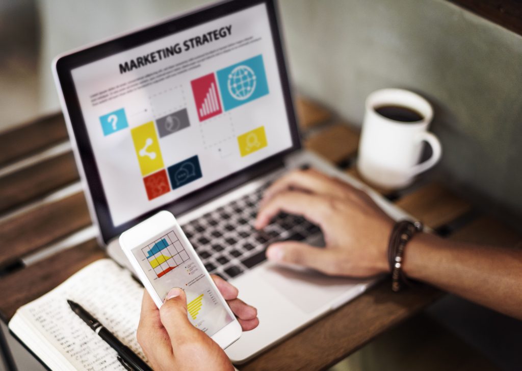 marketing-strategy-connting-digital-devices-concept (1)