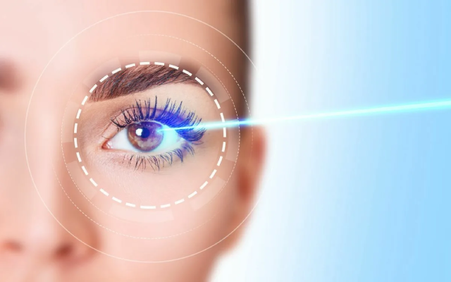 Top 8 LASIK Marketing Strategies in 2025 for Ophthalmologists